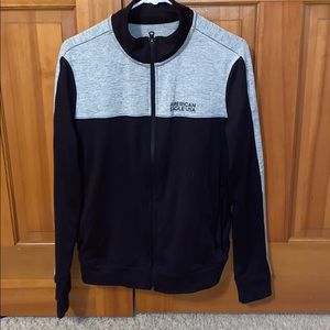 American Eagle zip up